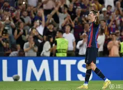 罗伯特·莱万多夫斯基神勇，拜仁慕尼黑客场轻取法兰克福的简单介绍